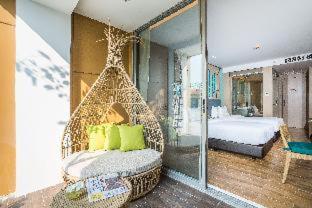 AVANI Deluxe Room