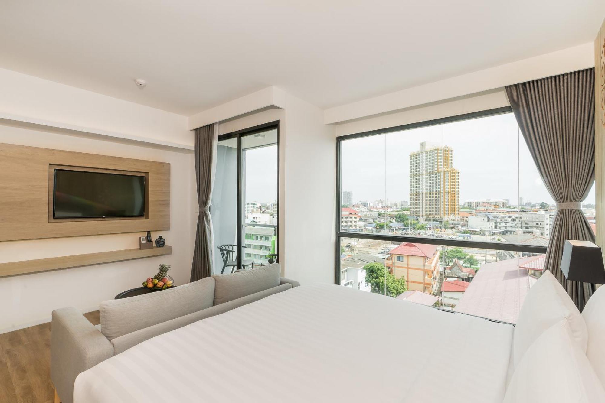 Grand Deluxe Double Room