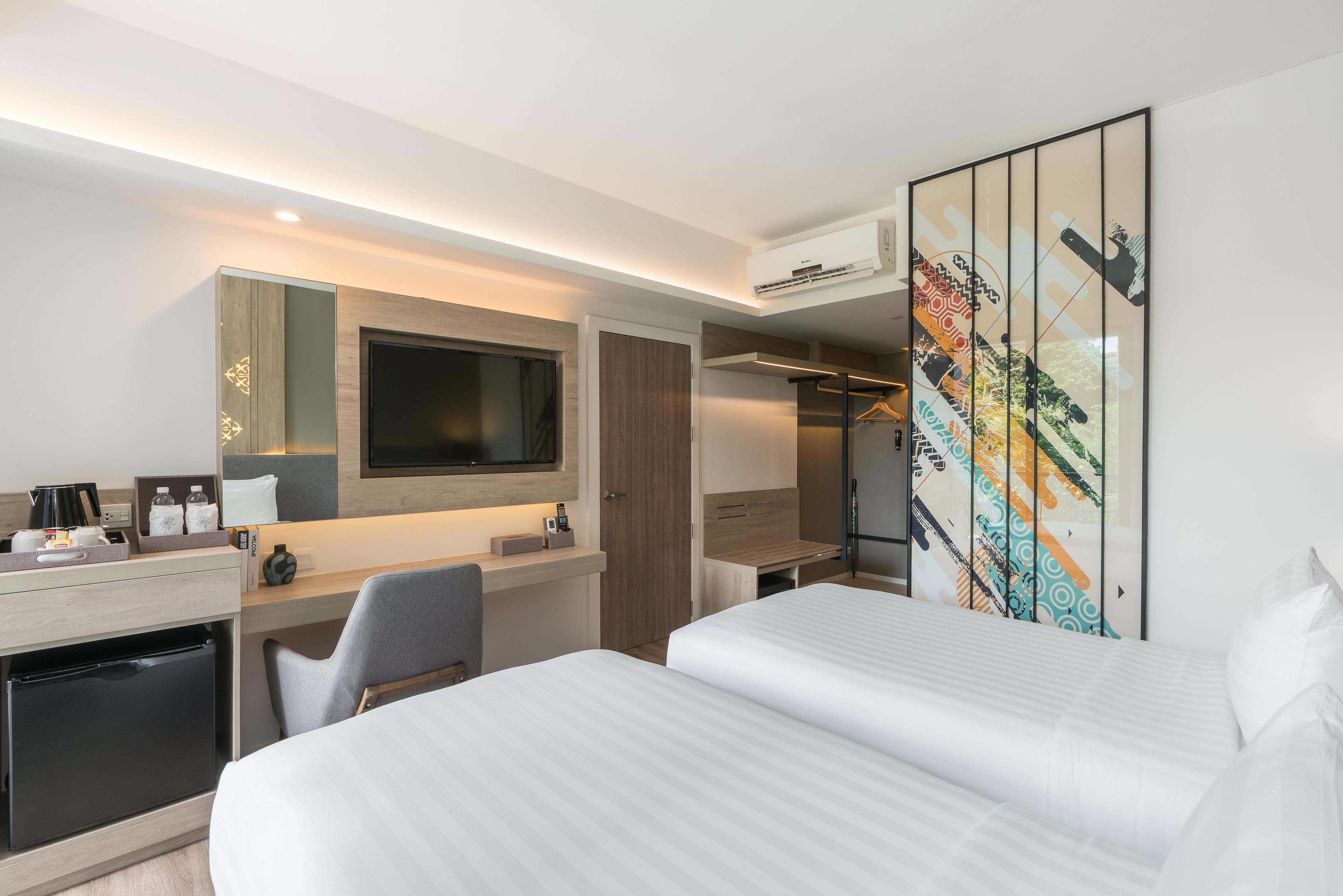 Deluxe Twin Room Pool View