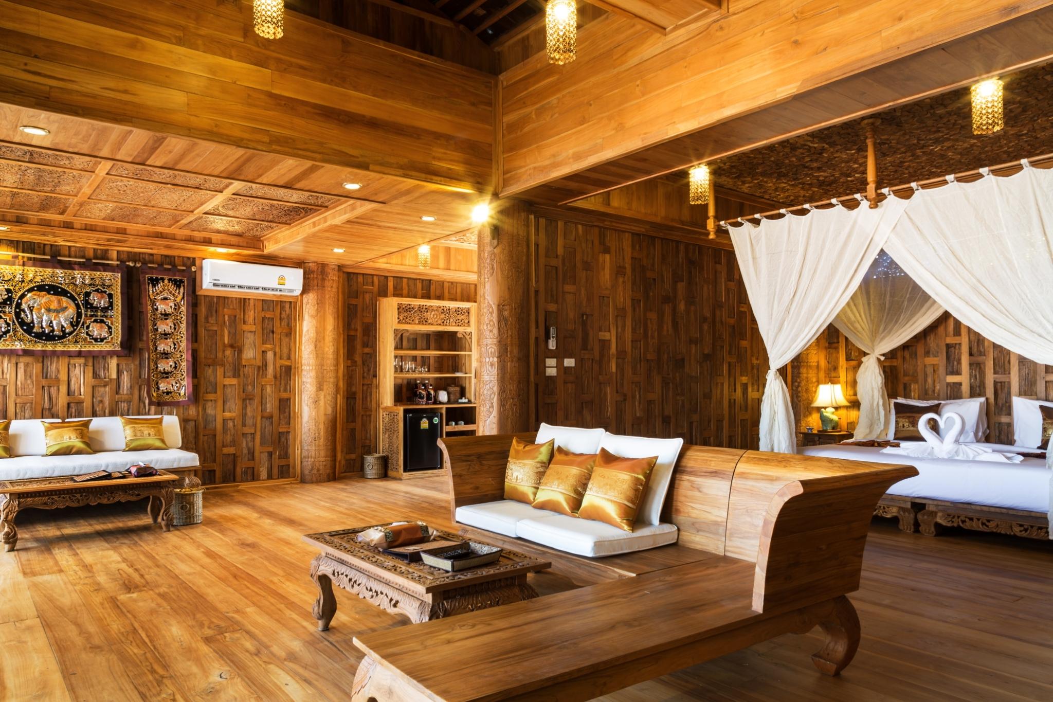 Two Bedroom Pool Villa Plus Round Trip Phuket Airport Transfer