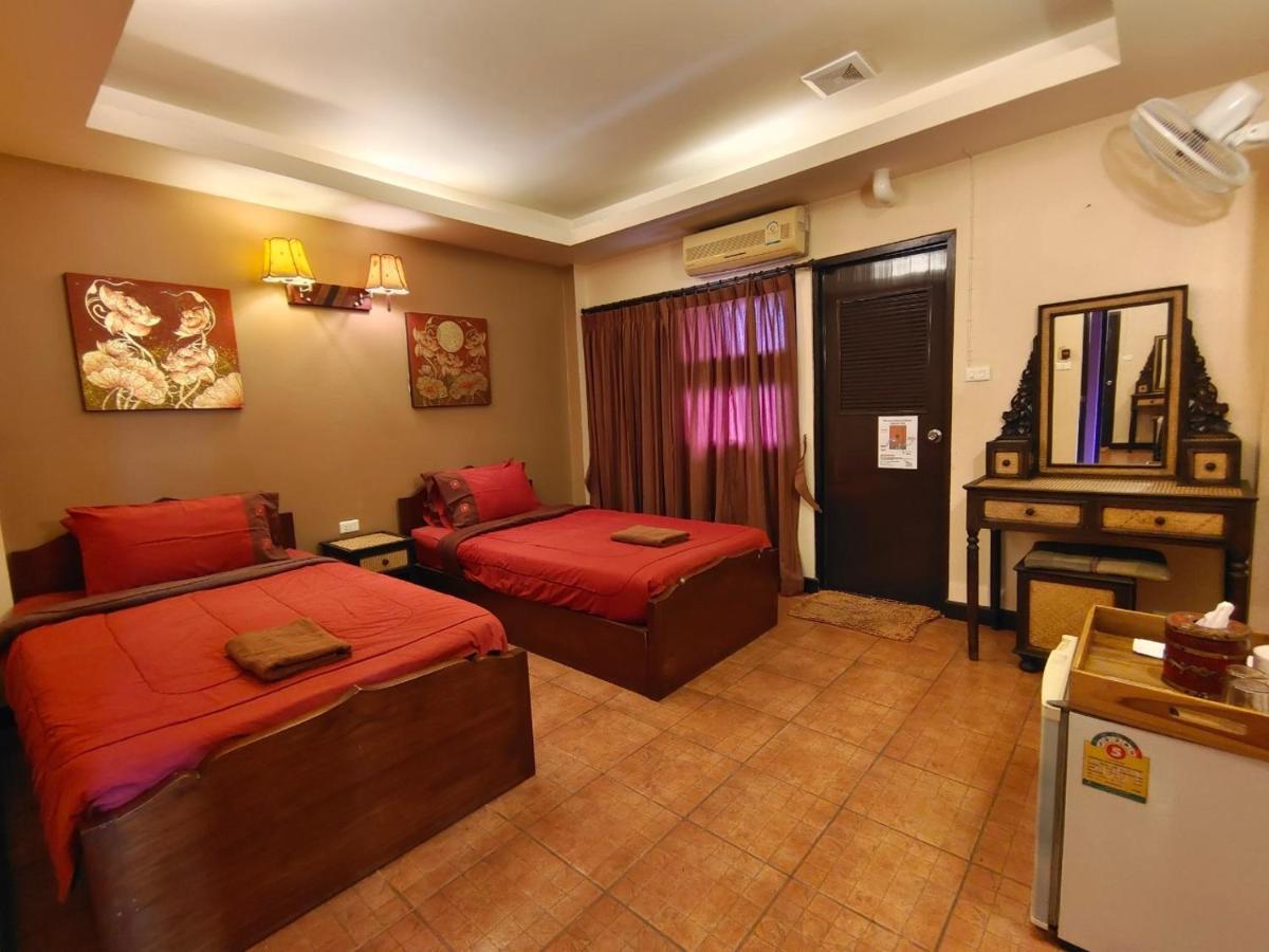 Double Room with Pool View