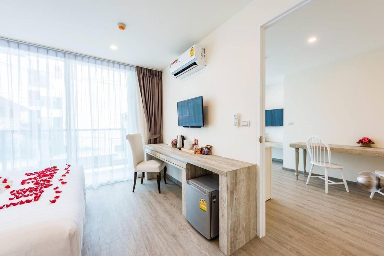 King Suite with Balcony
