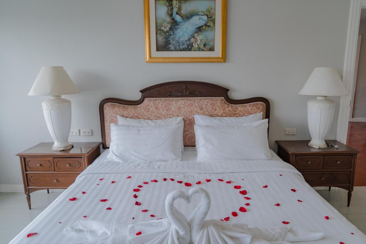 Two-Bedroom Suite,1315363831:JPEG