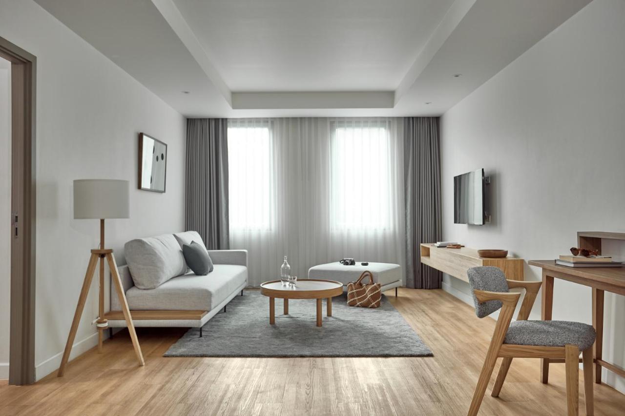 One-Bedroom Suite