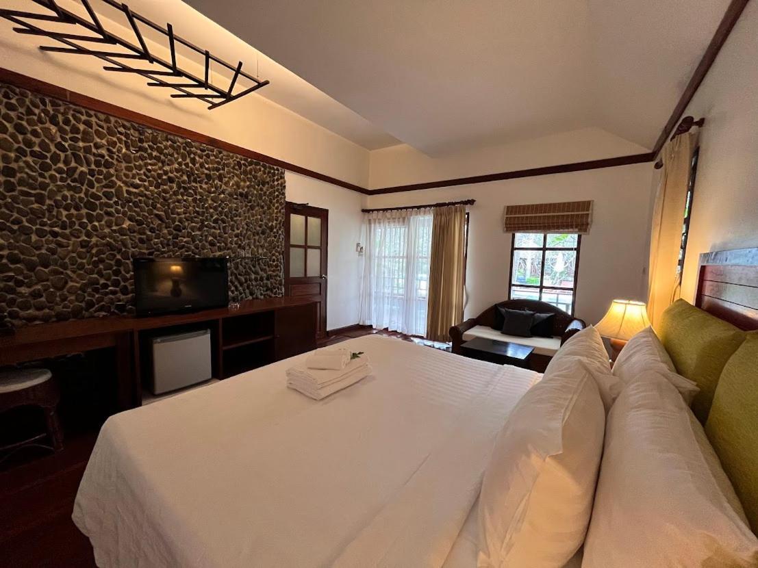 Deluxe Cottage