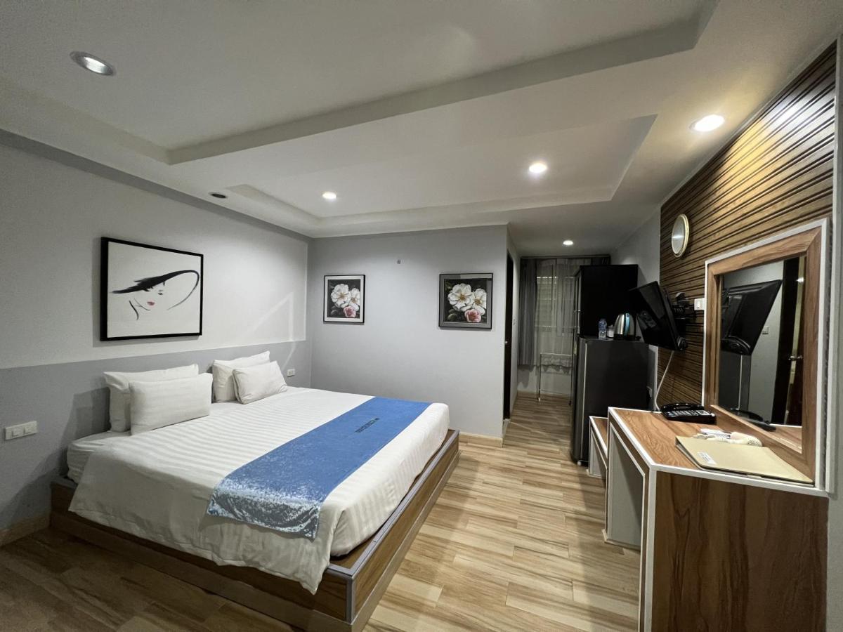 Standard Double Room,1588468188:JPEG