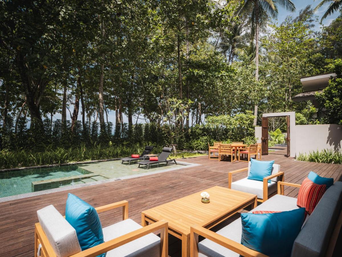Two Bedroom Royal Beachfront Pool Villa,1337997896:JPEG