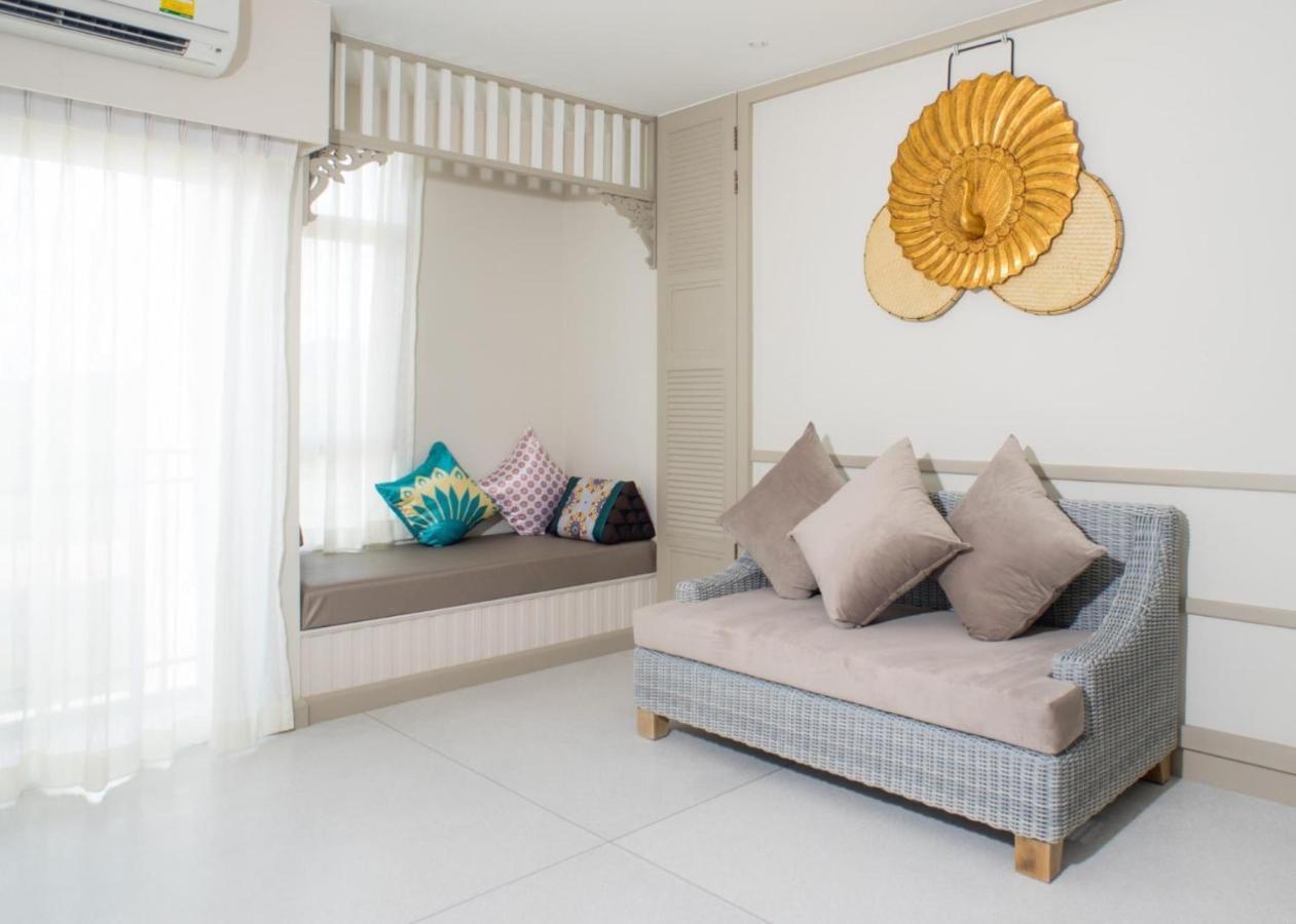 One-Bedroom Suite,1537013539:JPEG