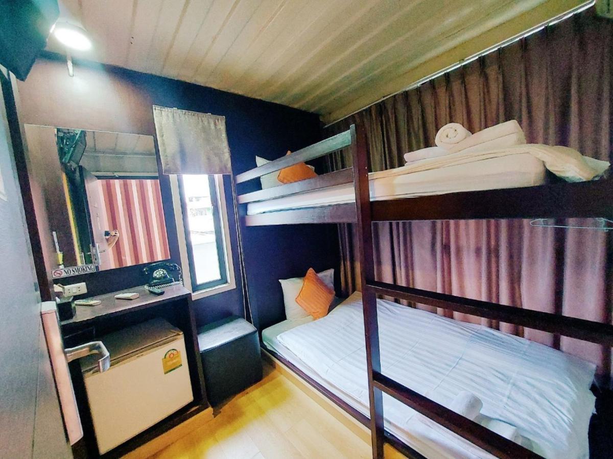 Budget Twin Room,1340086505:JPEG