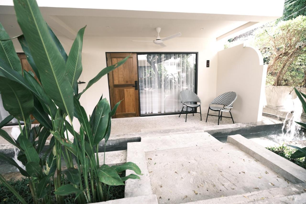 Superior Garden Room One-way Airport Transfer