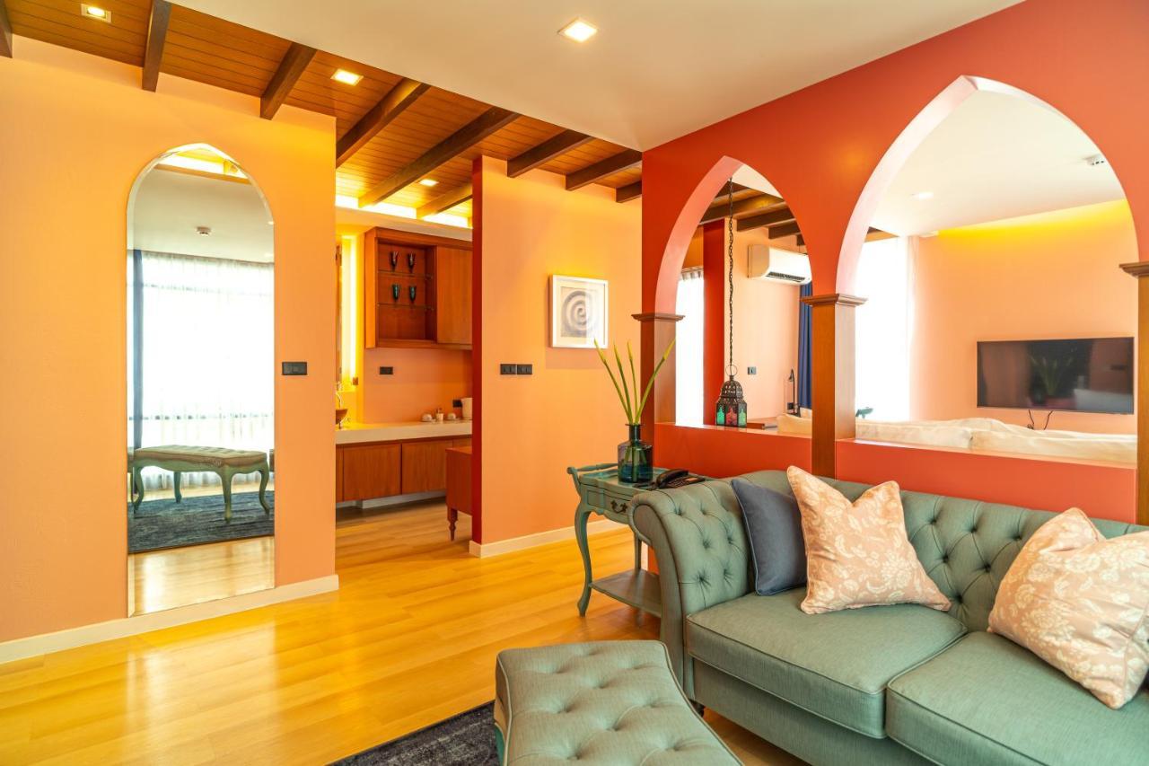 Deluxe Double Room,1364015987:JPEG