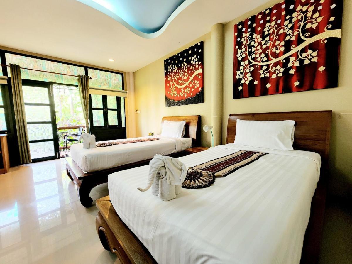 Deluxe Double or Twin Room