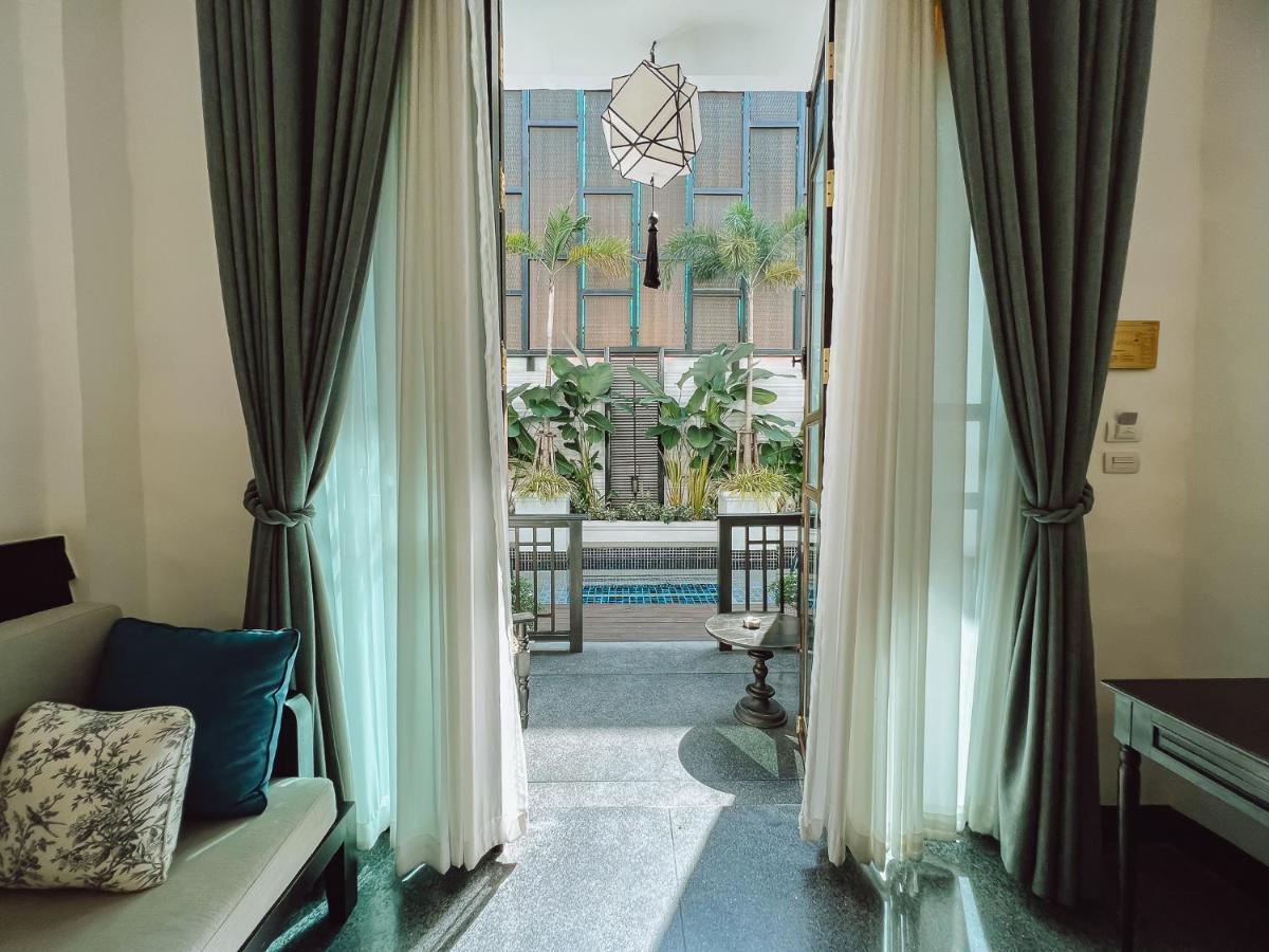 Deluxe Double or Twin Room Pool Access