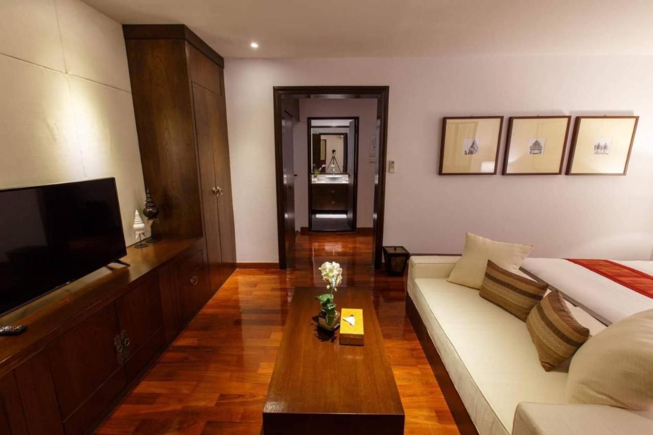 Deluxe Double Room with Balcony,1747013987:JPEG