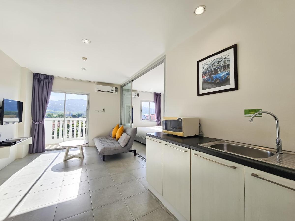 Deluxe Family Room,1556071858:JPEG