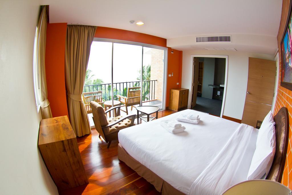 One-Bedroom Suite