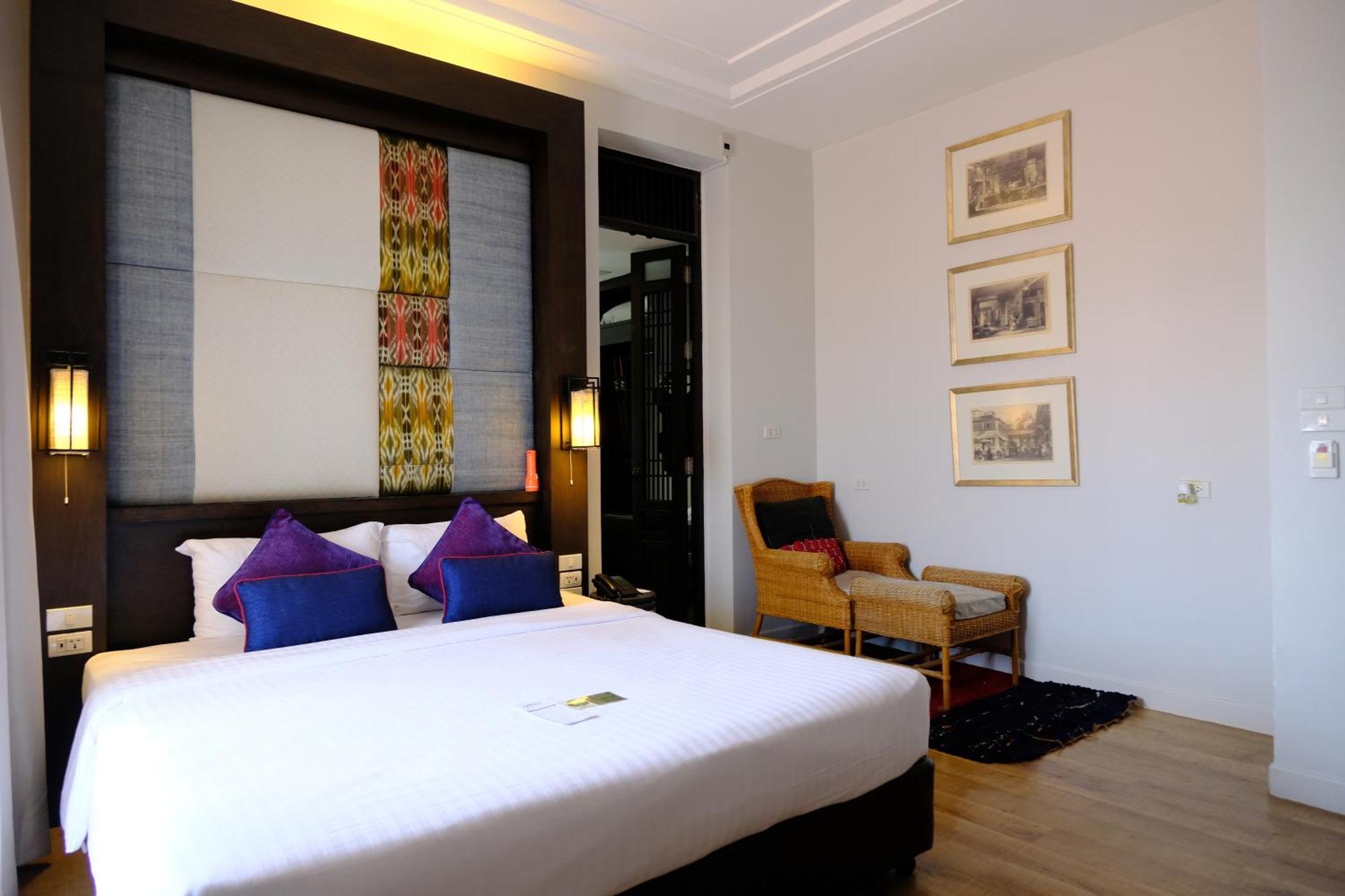 Premium Double Room,1432874866:JPEG