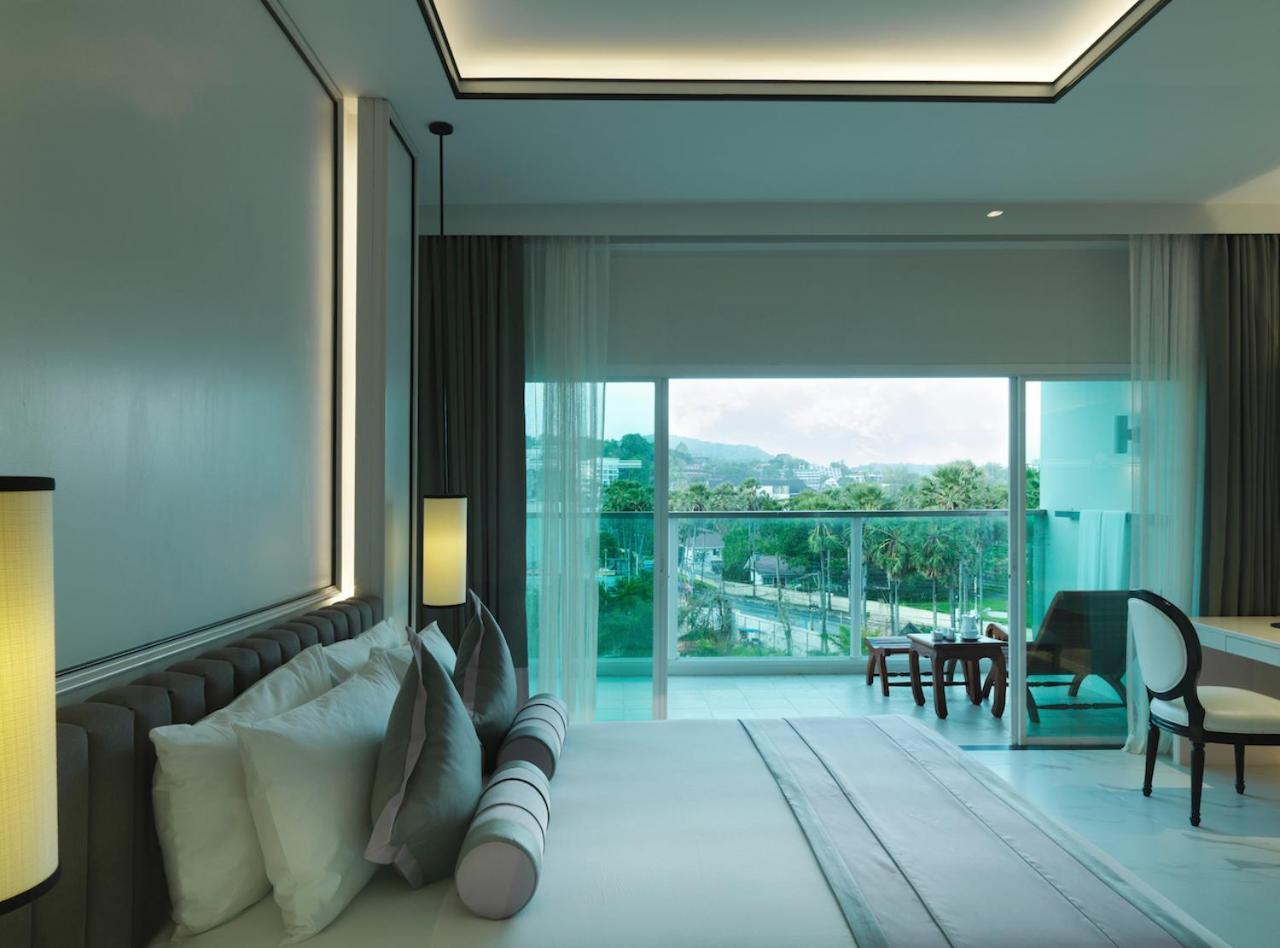 Deluxe Double or Twin Room Pool View