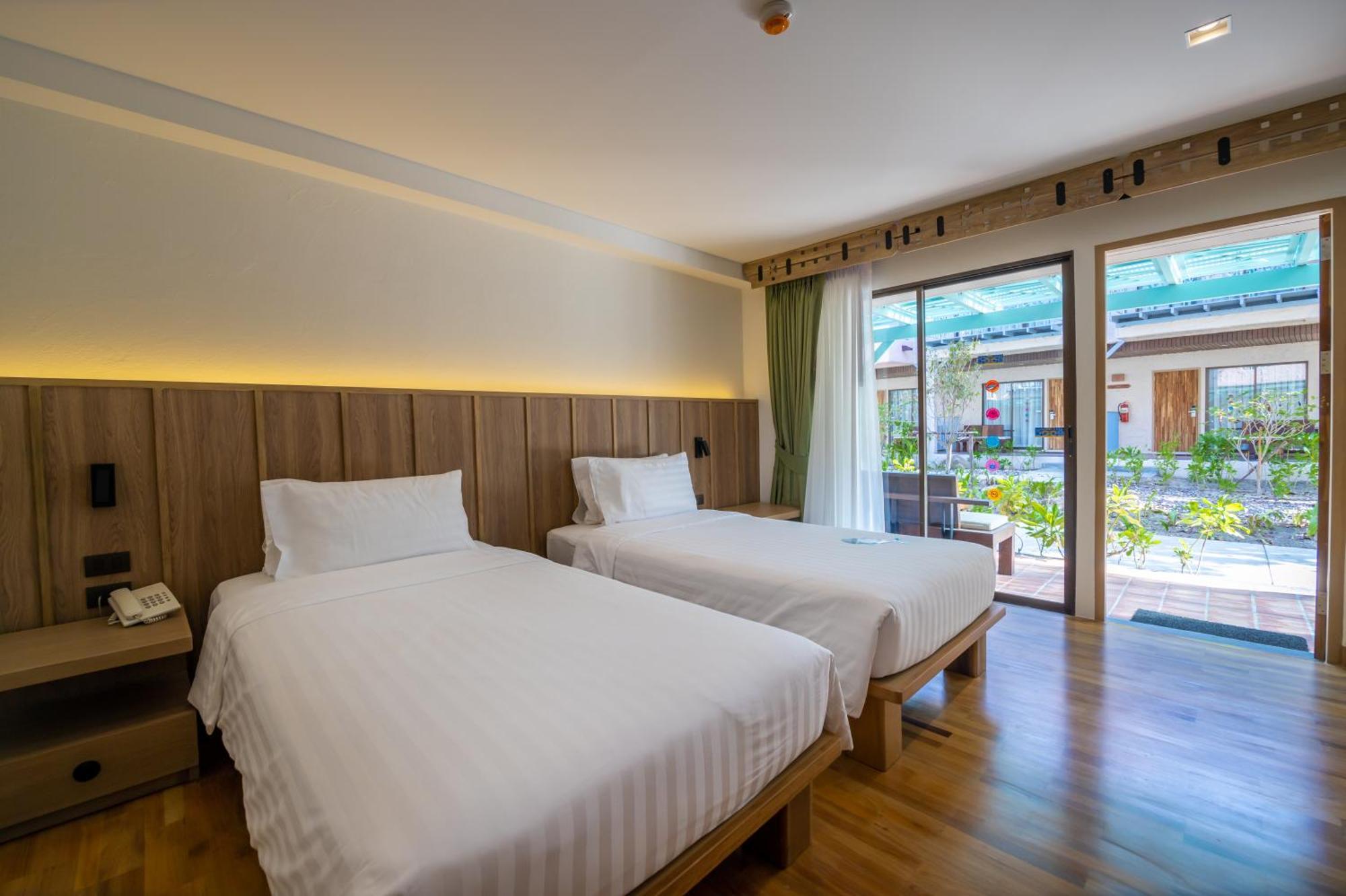 Deluxe Double or Twin Room