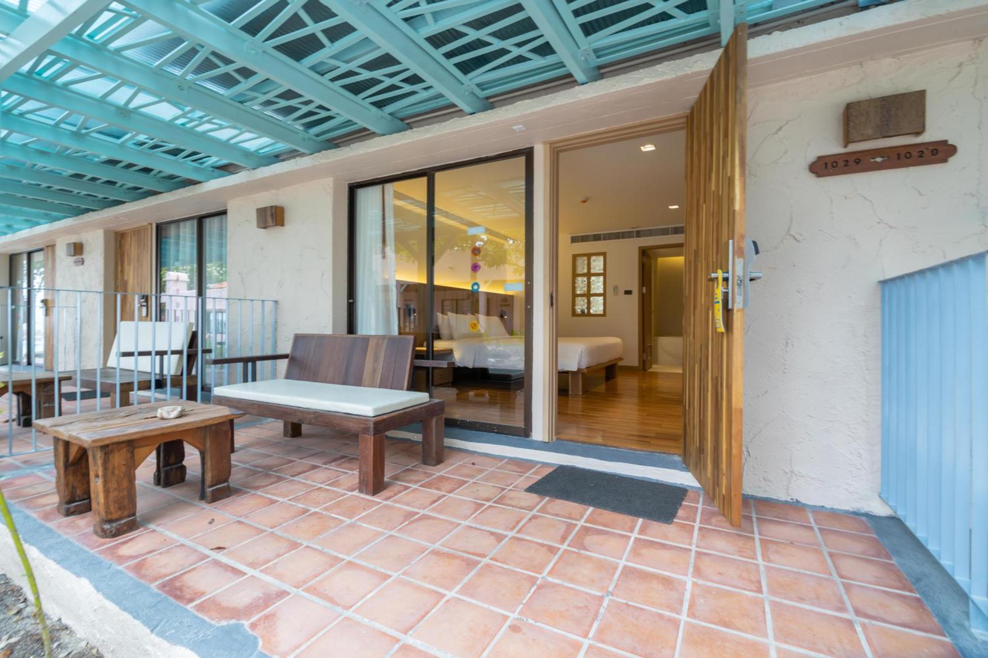 Deluxe Double or Twin Room