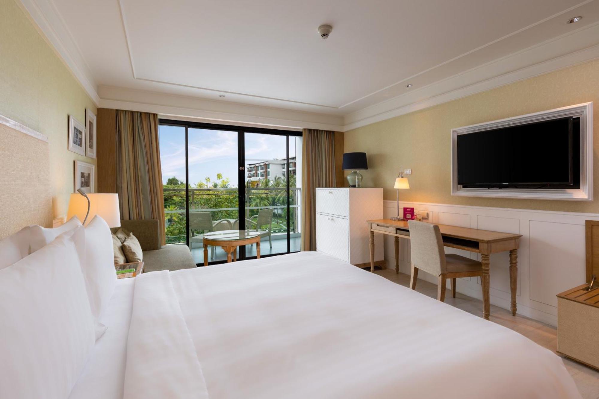 Deluxe King Room,1437115762:JPEG