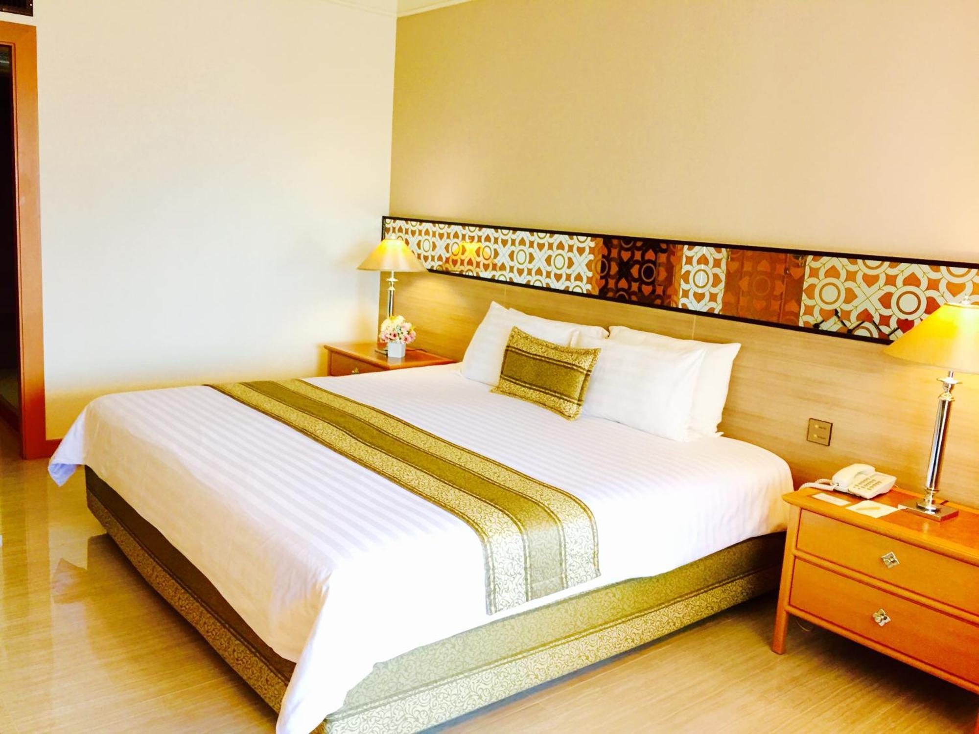 Superior Twin or Double Room,1437412363:JPEG