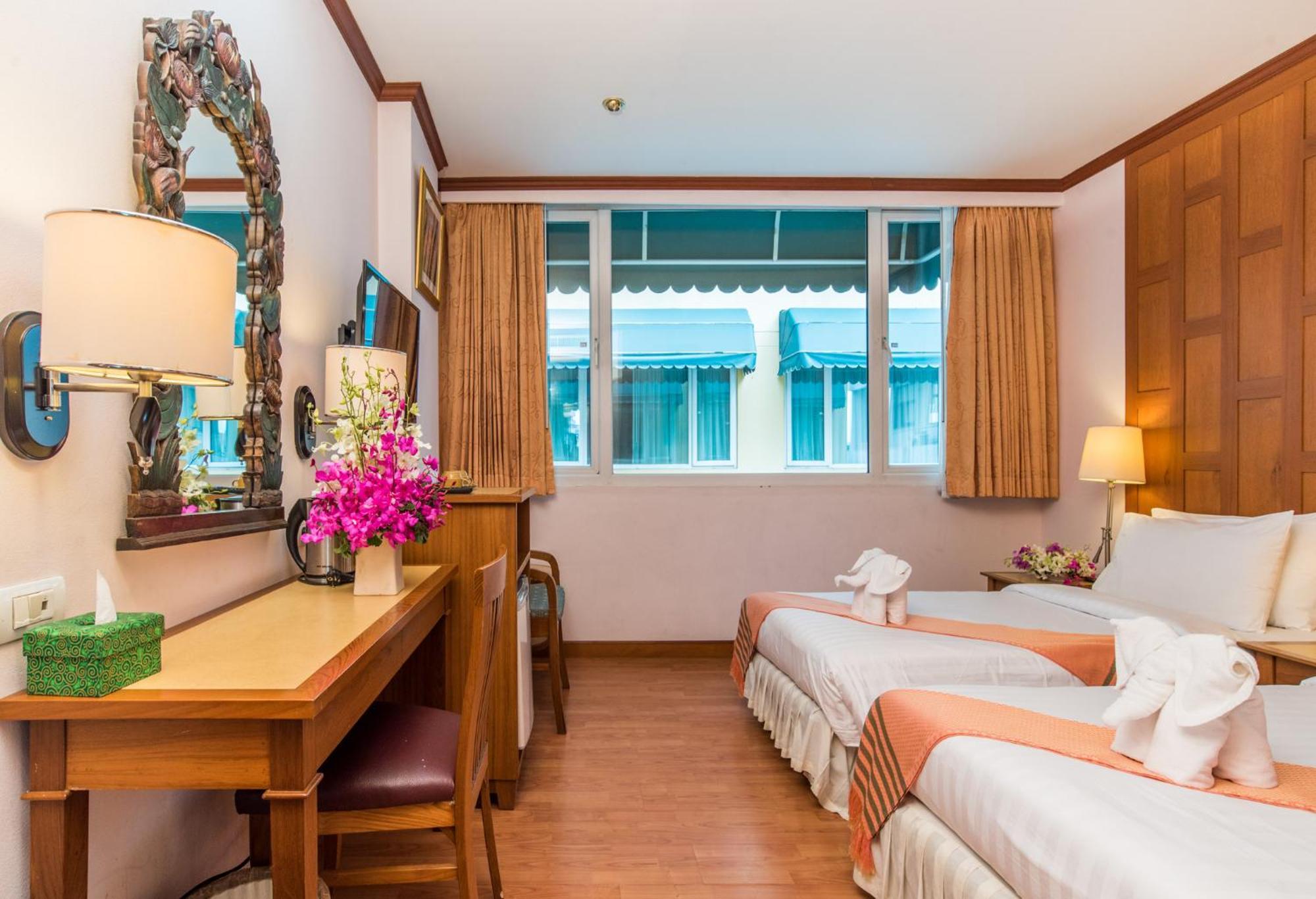 Superior Twin Room