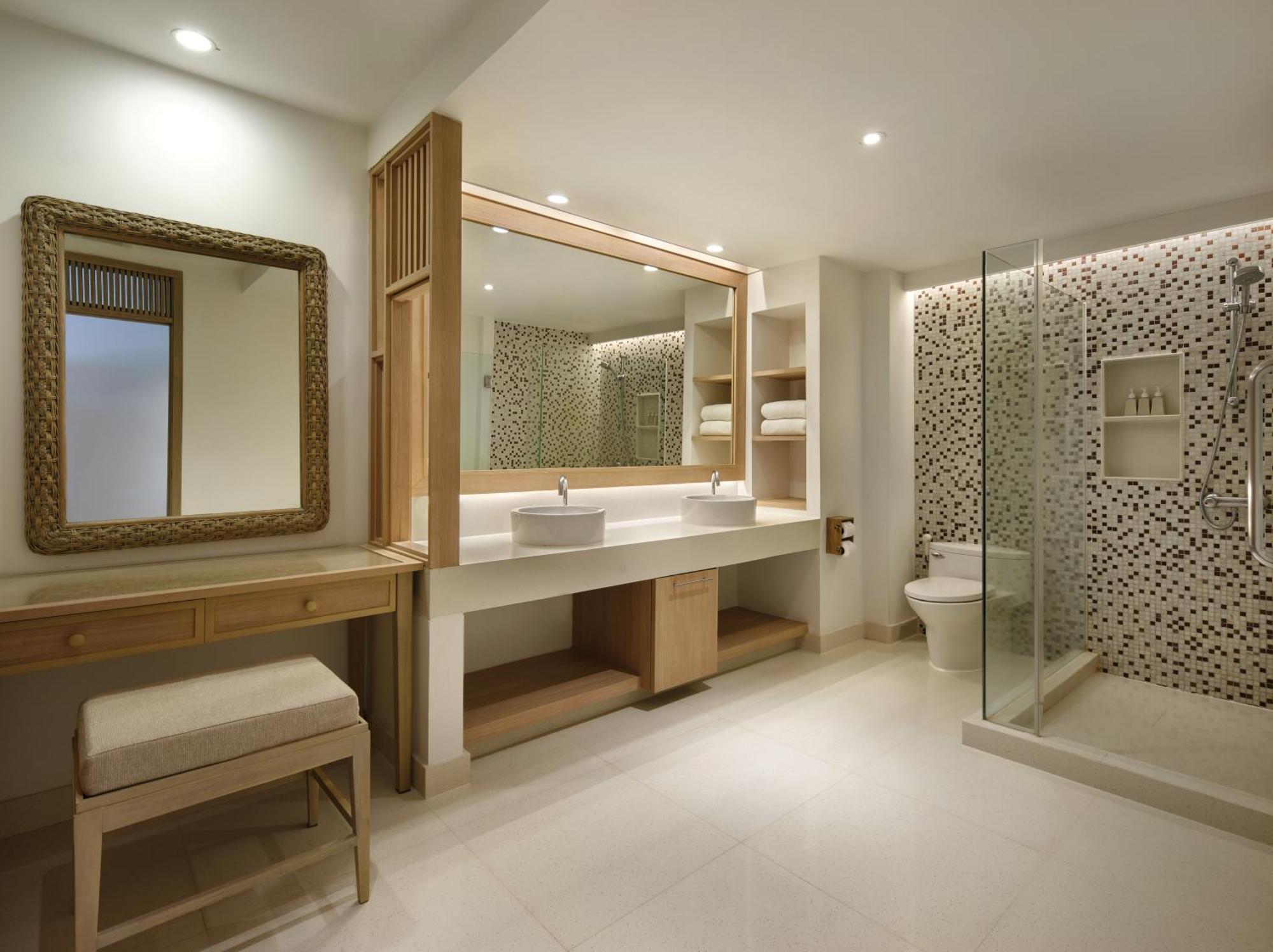 Beachfront Suites