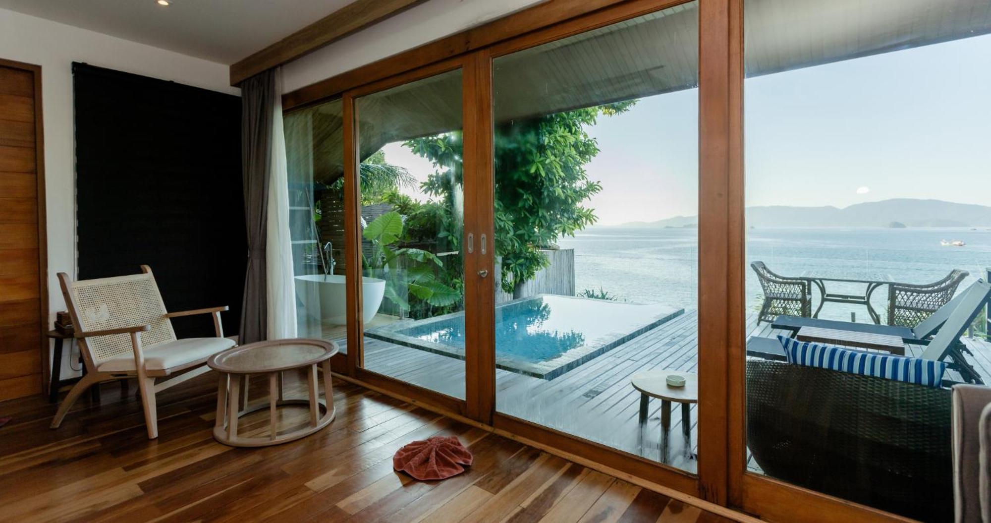 Pool Villa Ocean View
