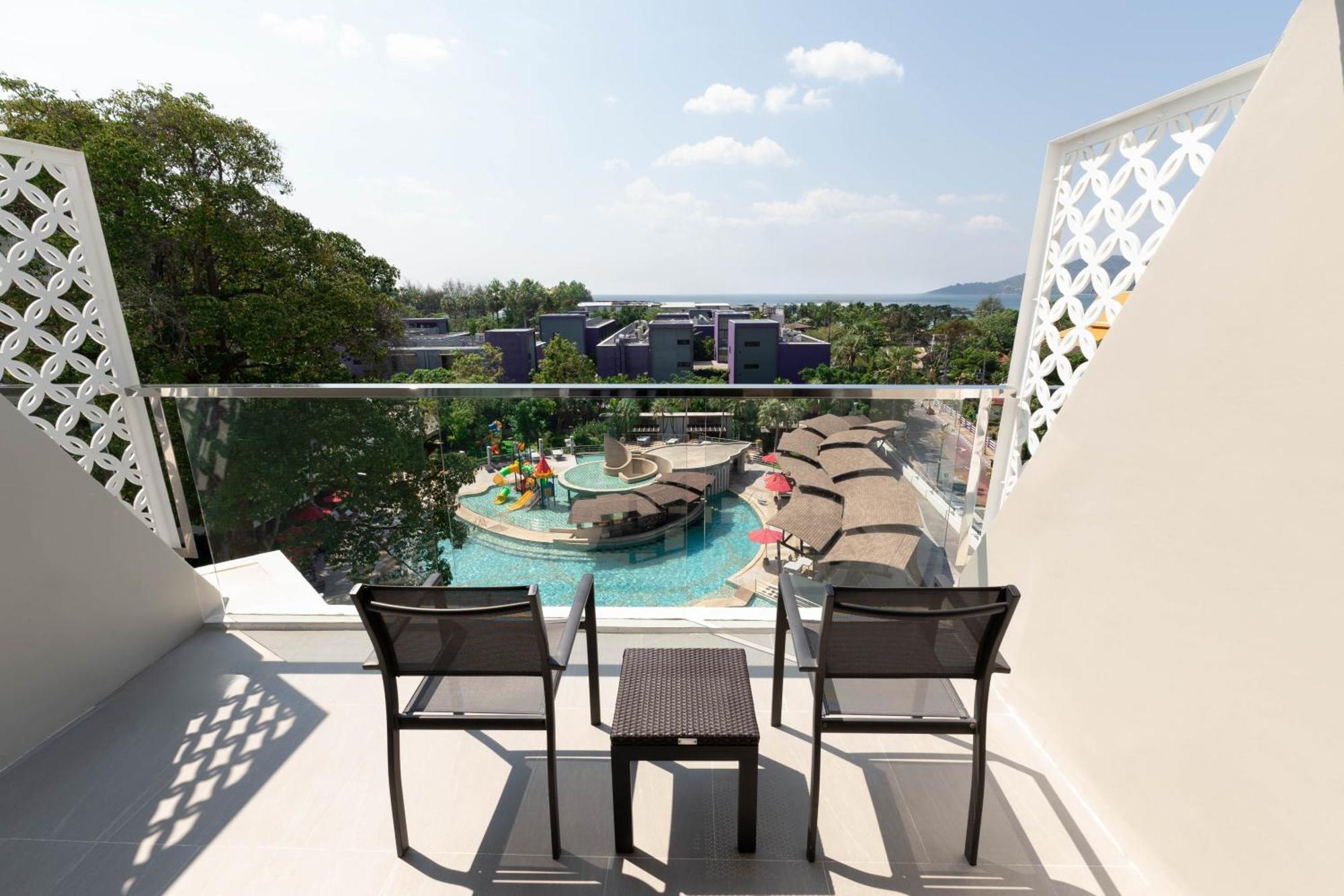 Elite Balcony Seaview