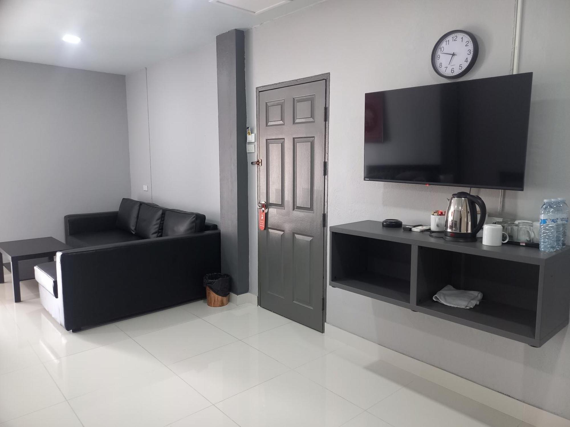 Chambre Double ou Lits Jumeaux Deluxe - Vue sur Piscine