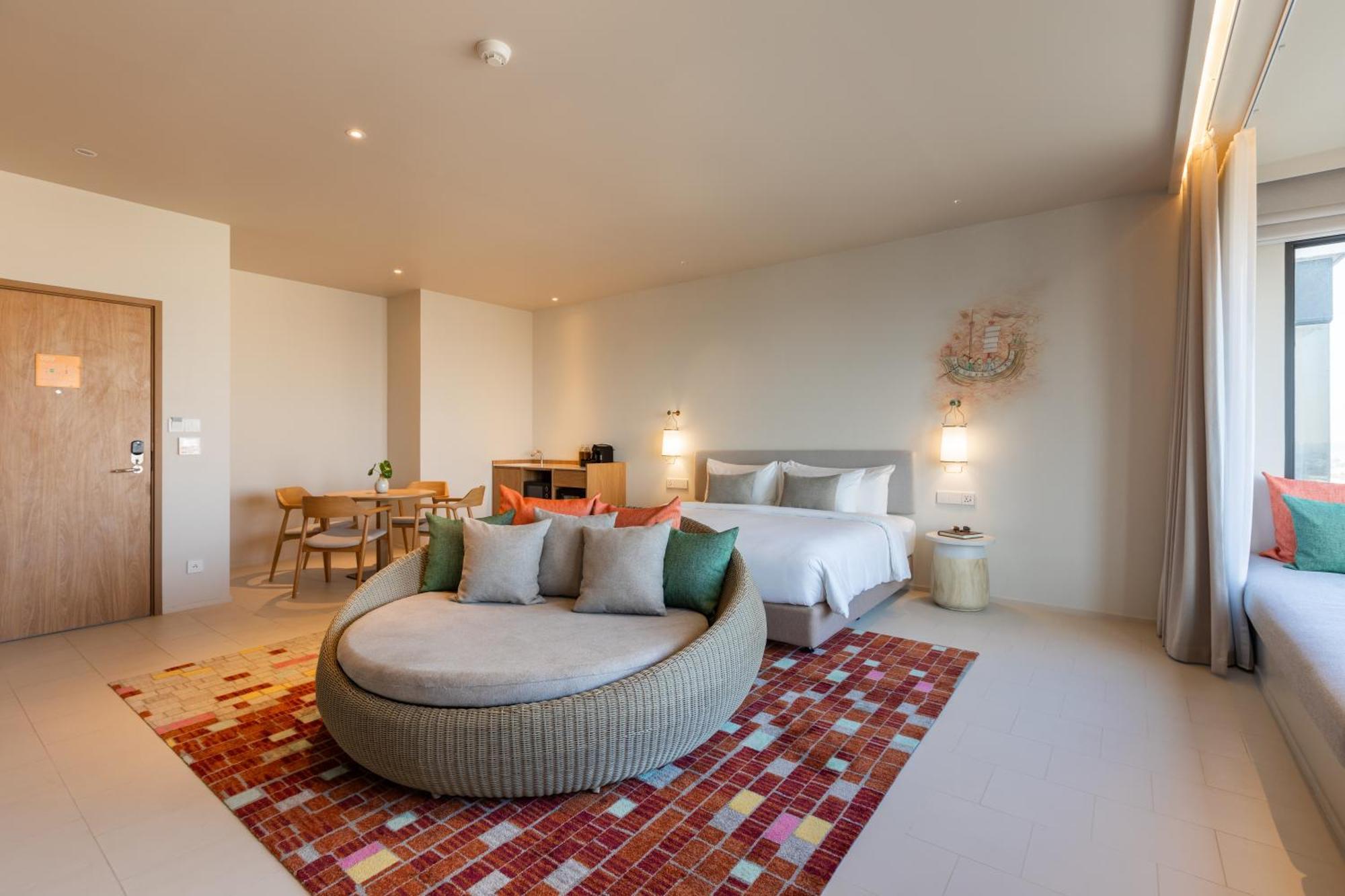 Executive Suite