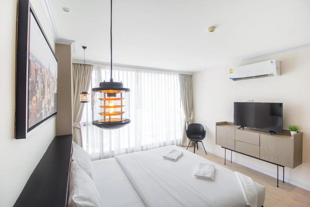 Deluxe Family Suite