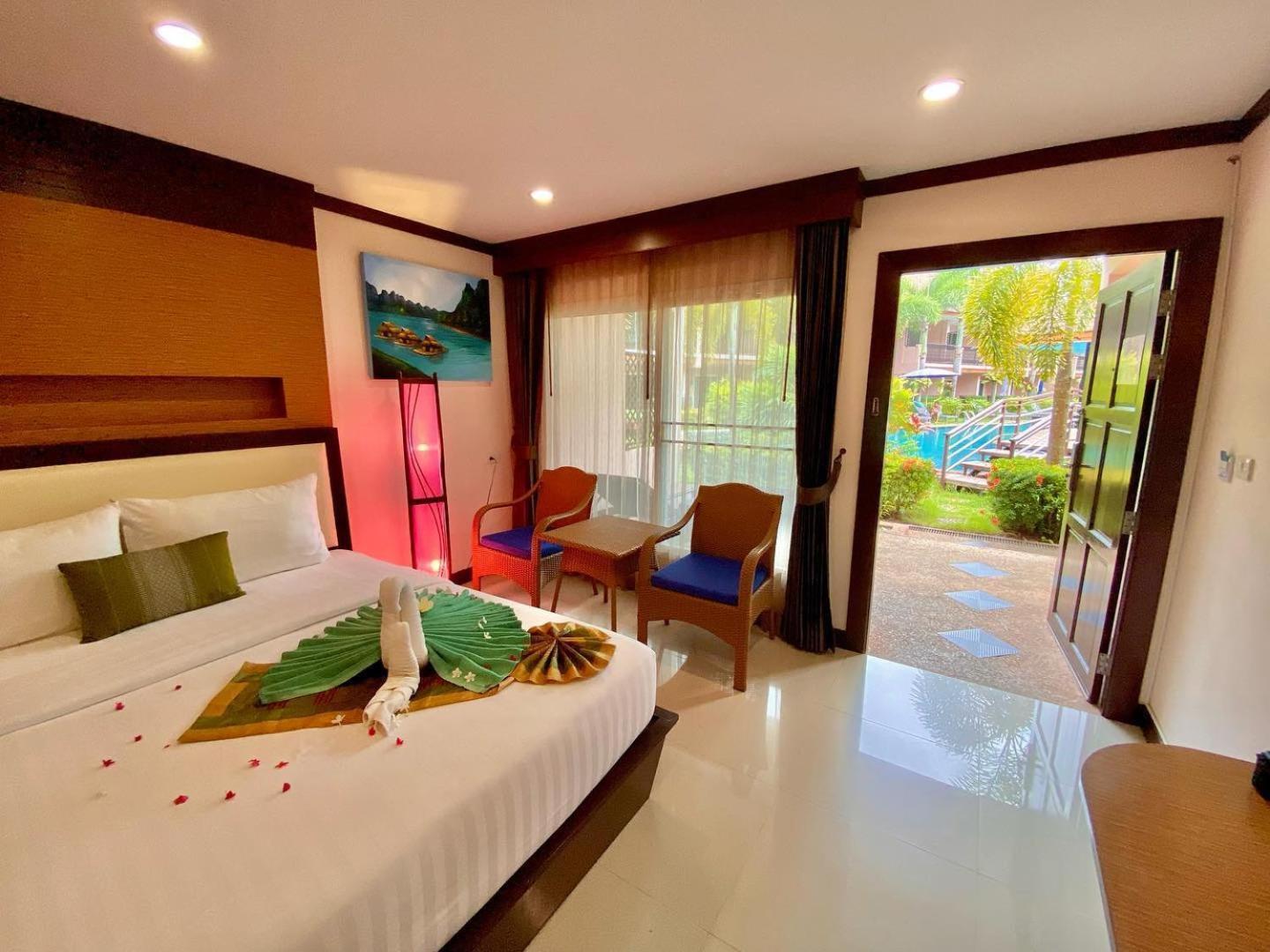Super Deluxe Double Room Pool View