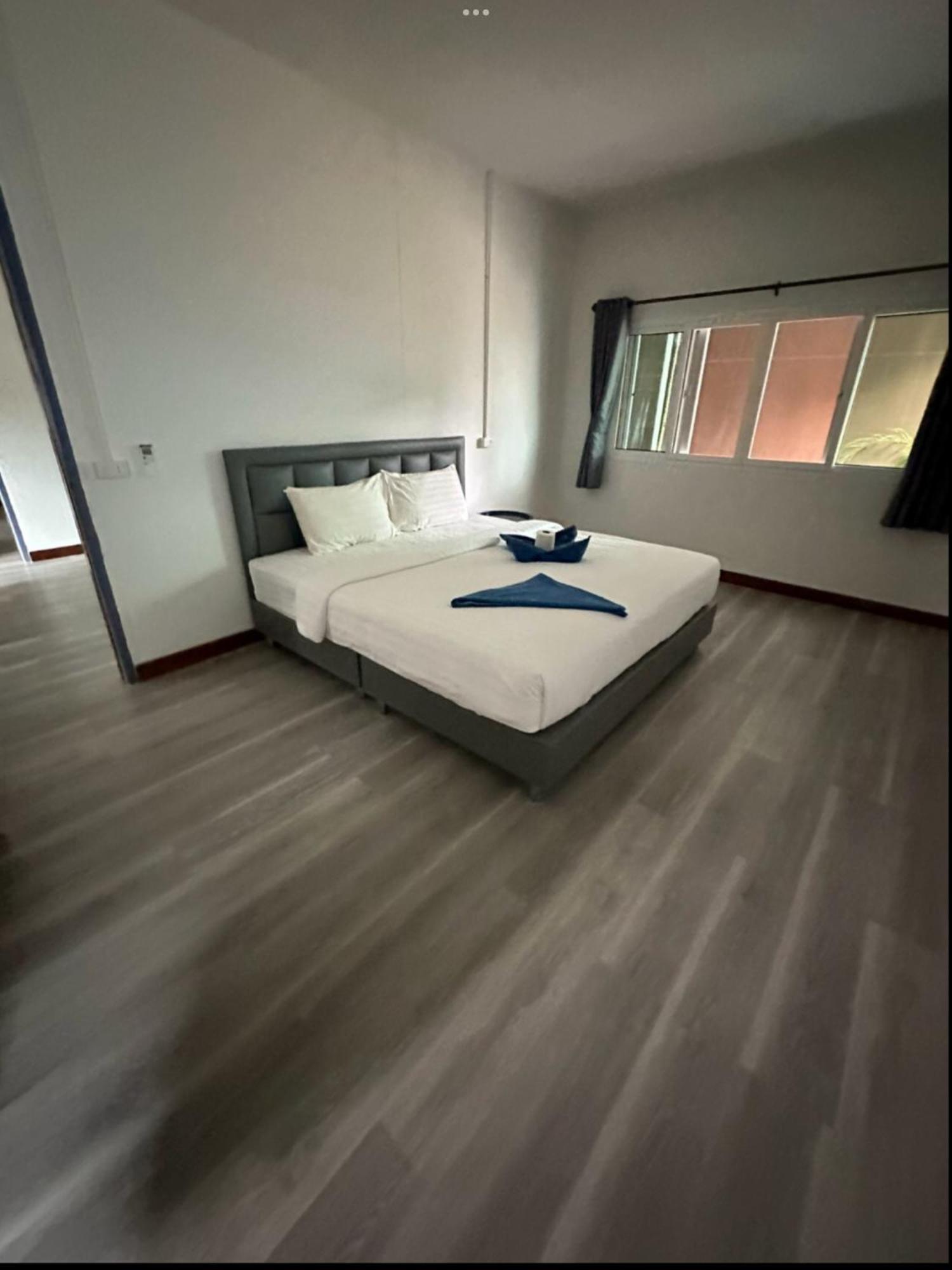 Standard Bungalow