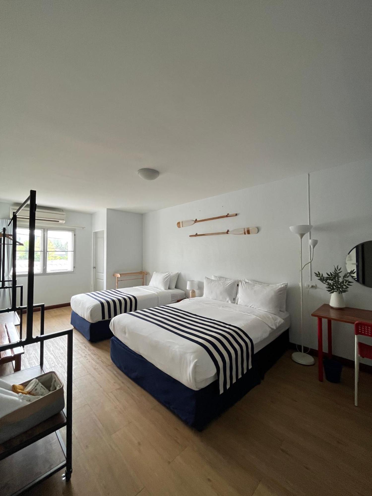 Comfort Triple Room