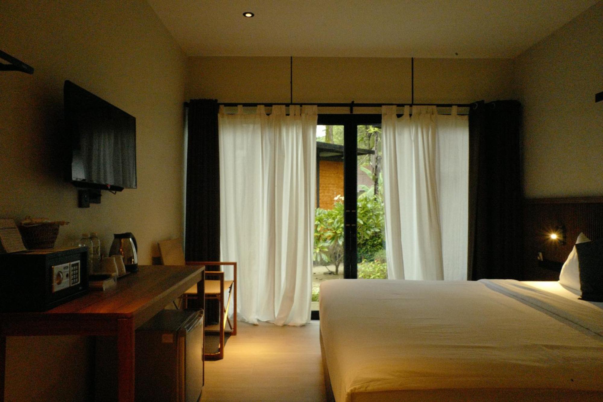 Double Room Garden View