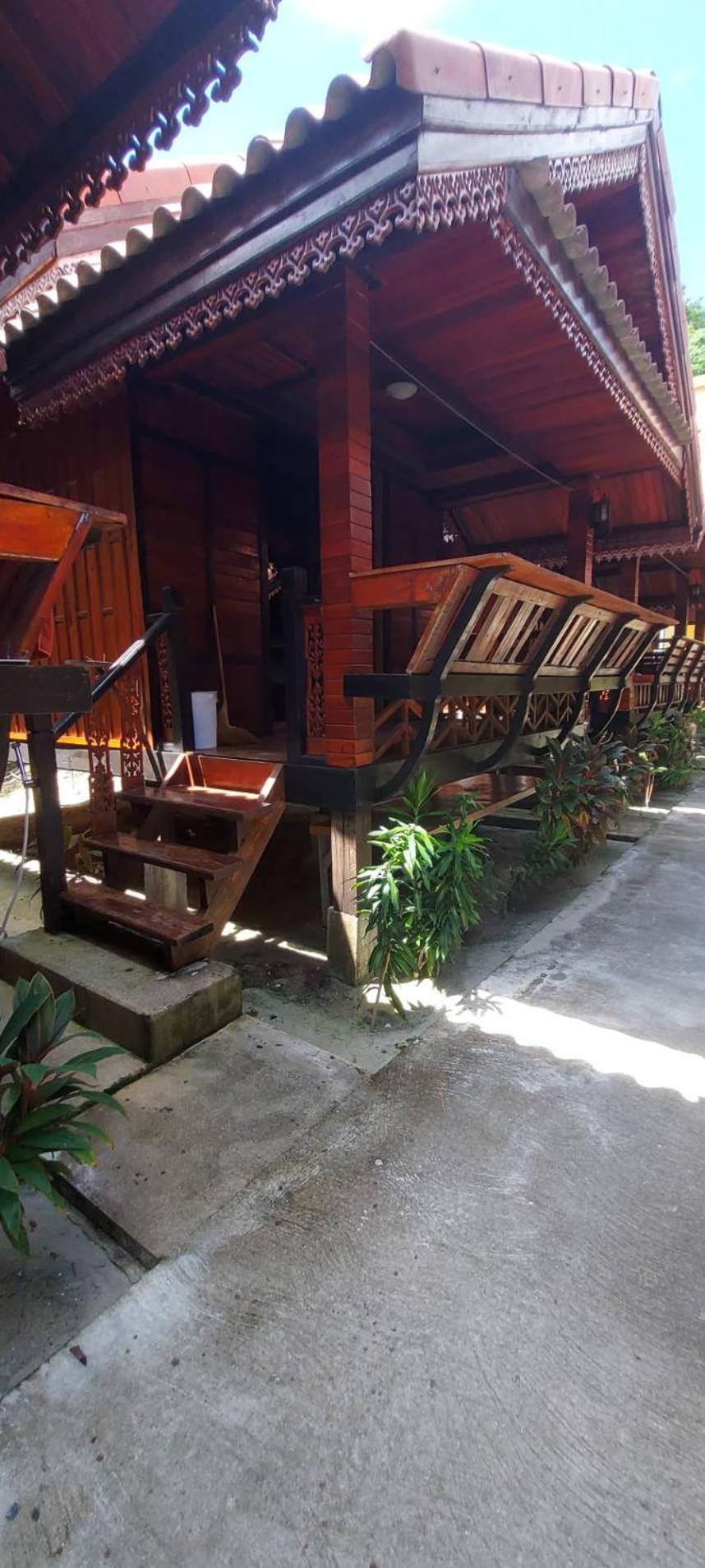 Double Bungalow