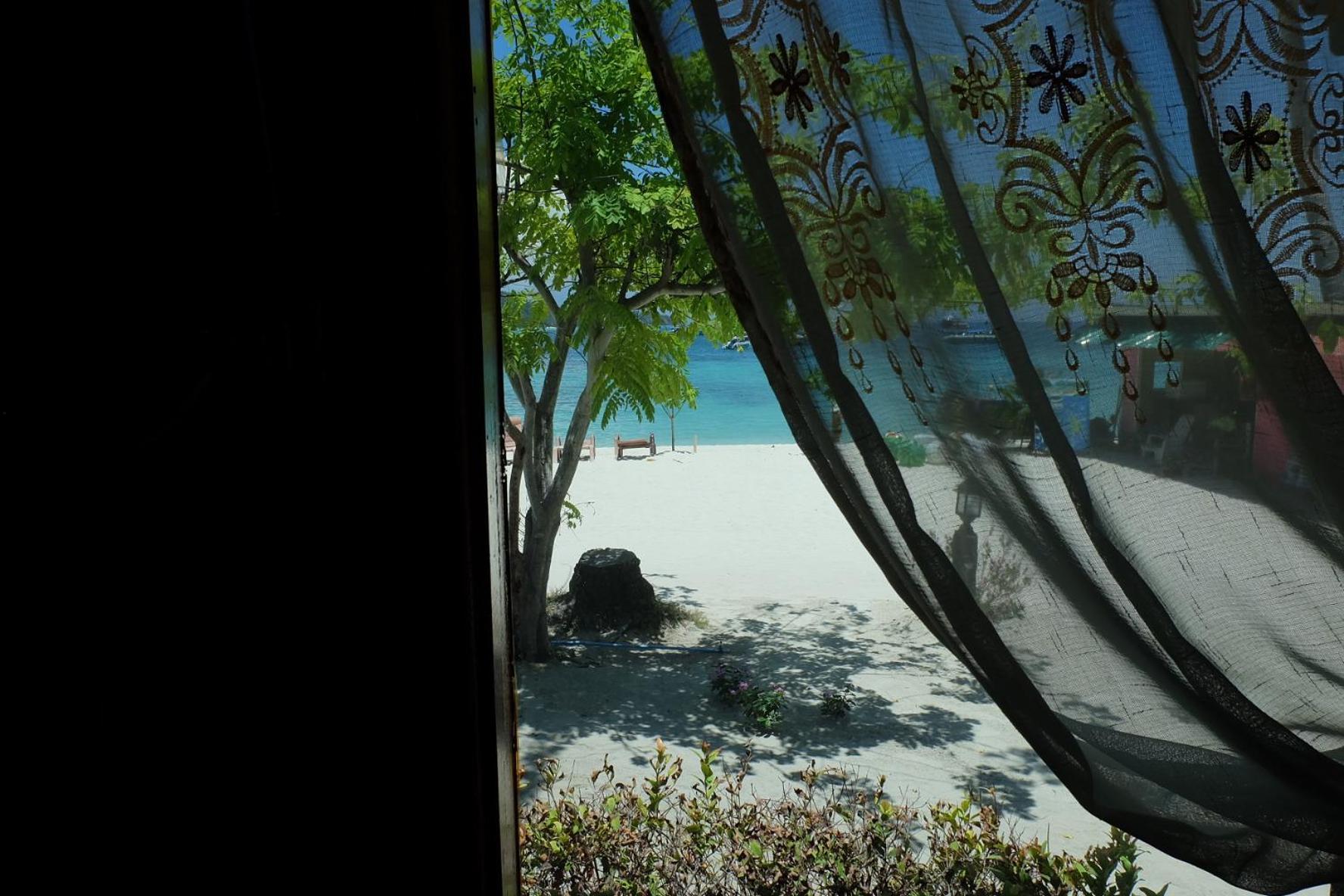 Bungalow Beach Front