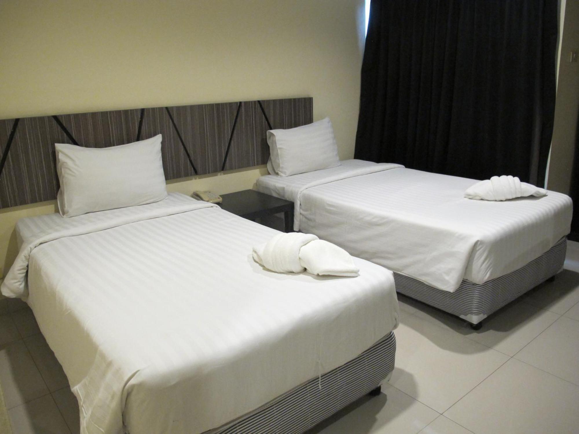 Standard Double or Twin Room One way Airport Transfer,1543599640:JPEG