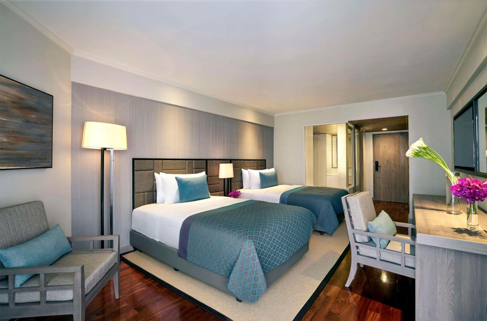 Deluxe Garden View Room