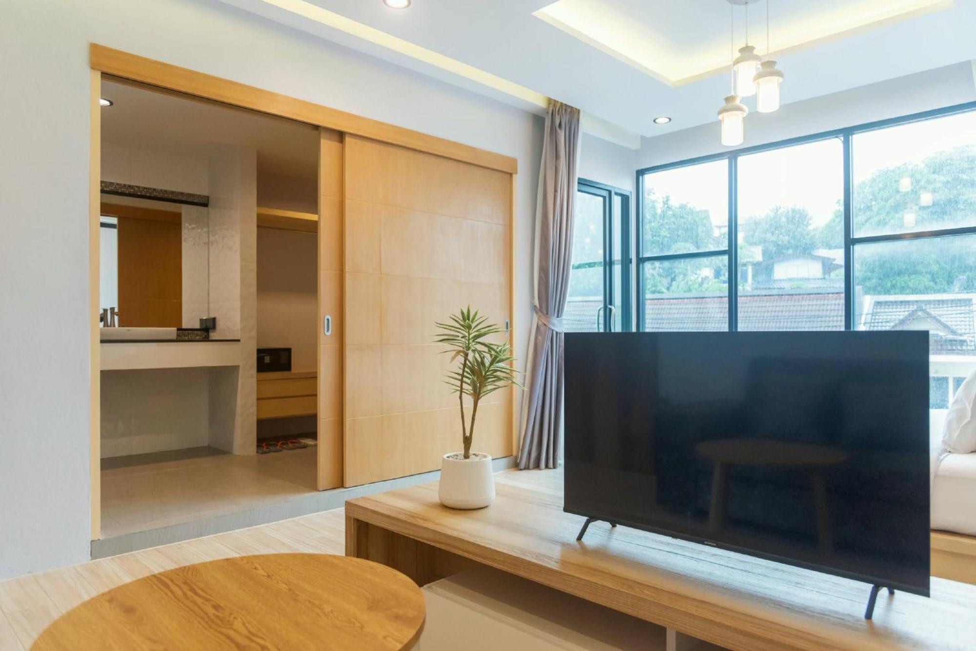 Grand Deluxe Room