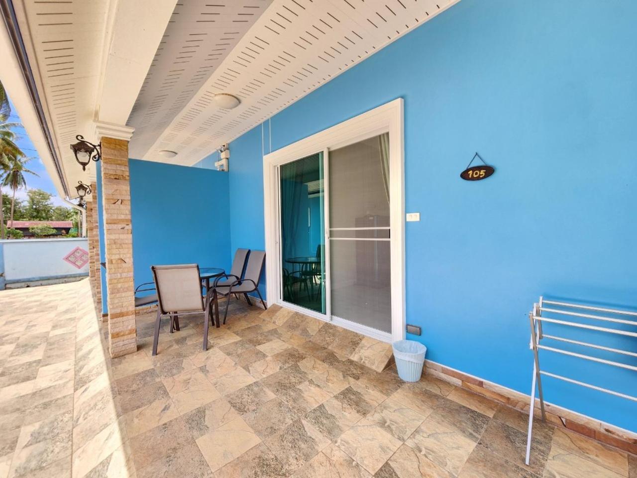 Deluxe Bungalow