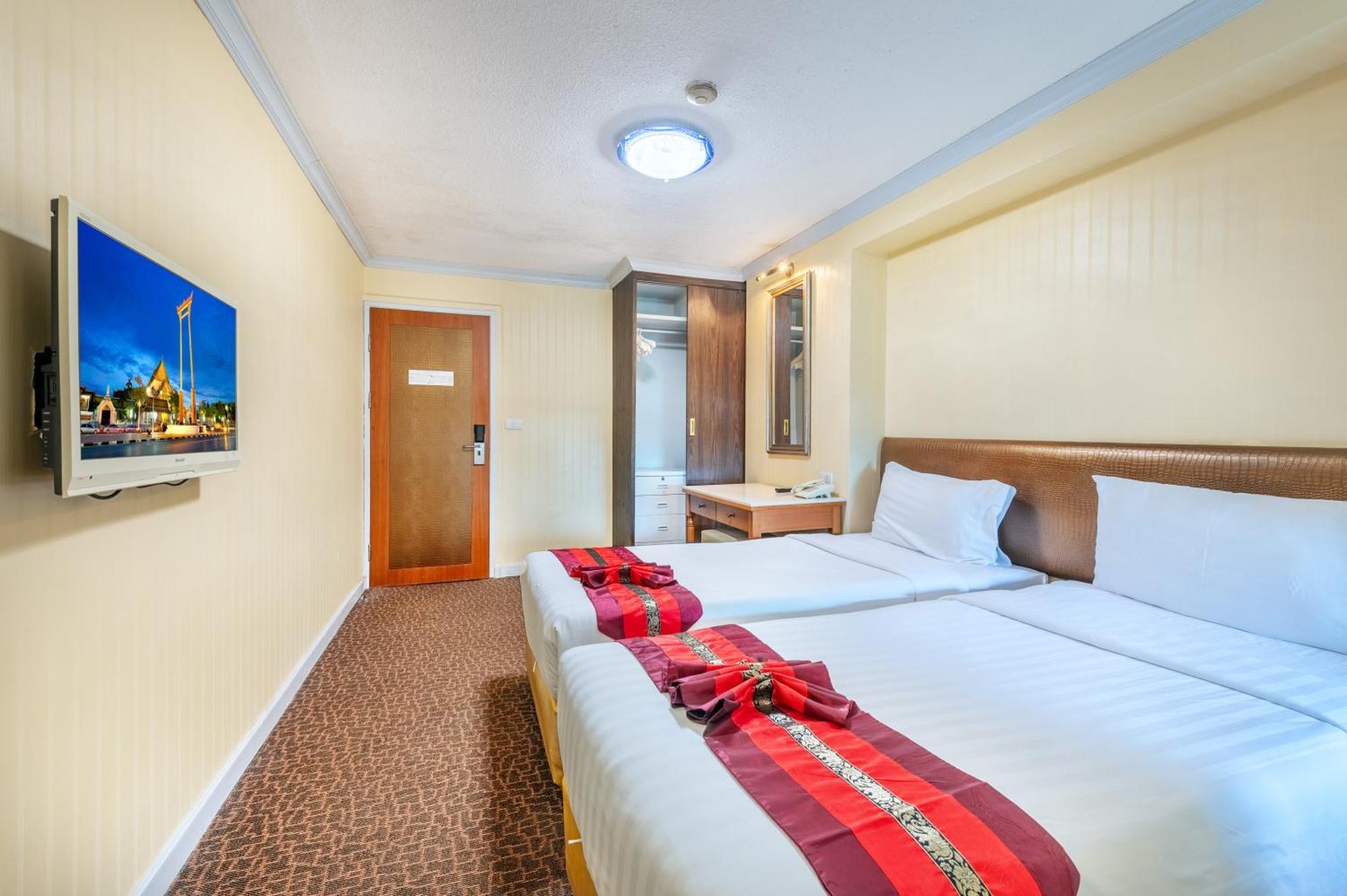 Deluxe Double or Twin Room,1548524479:JPEG