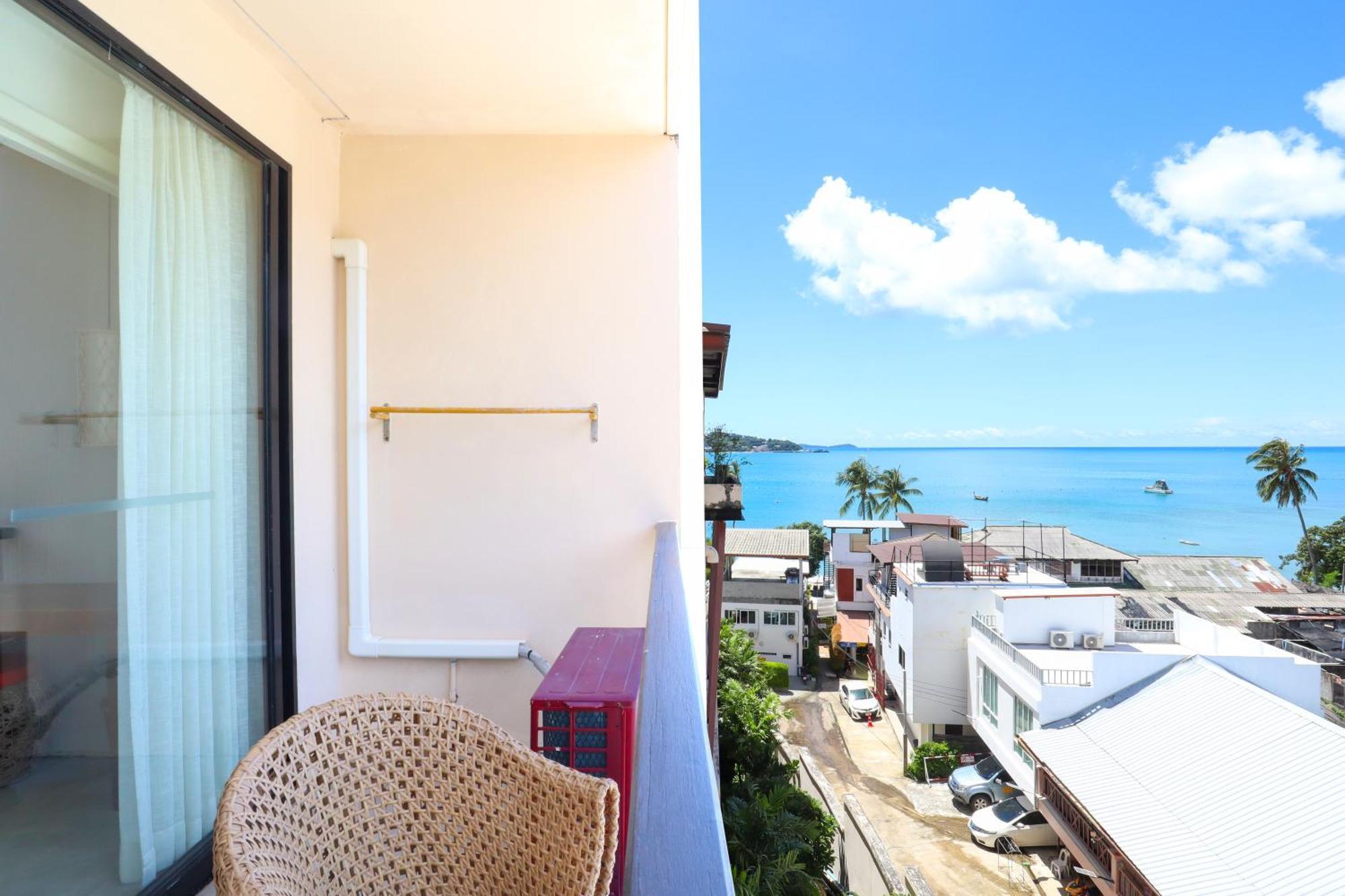 Double or Twin Room Partial Sea View