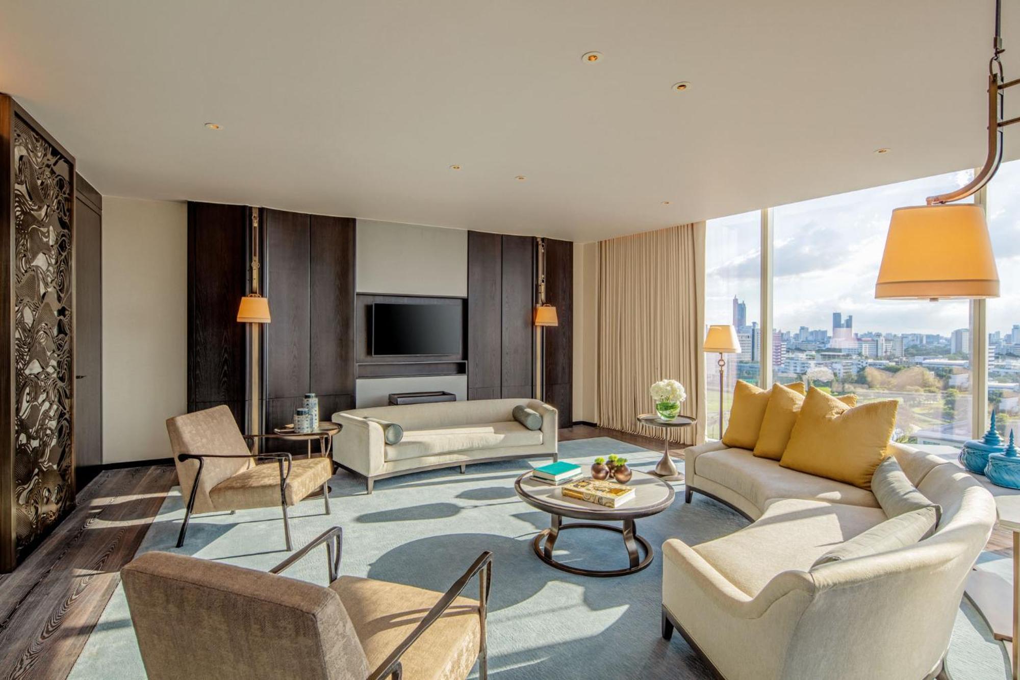 Two-Bedroom King Suite,1549208995:JPEG