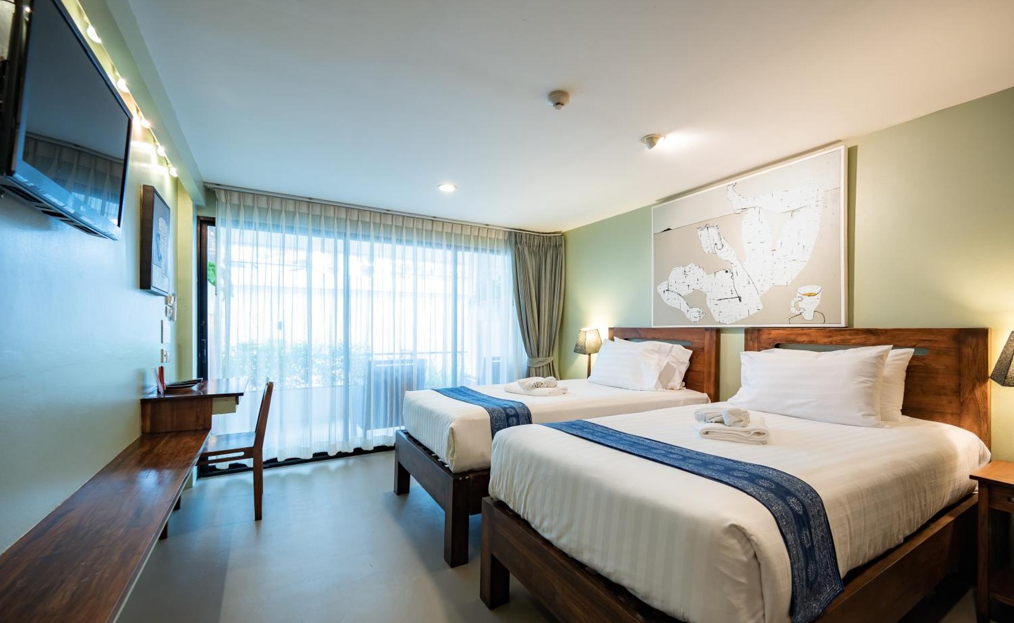 Standard Twin Room