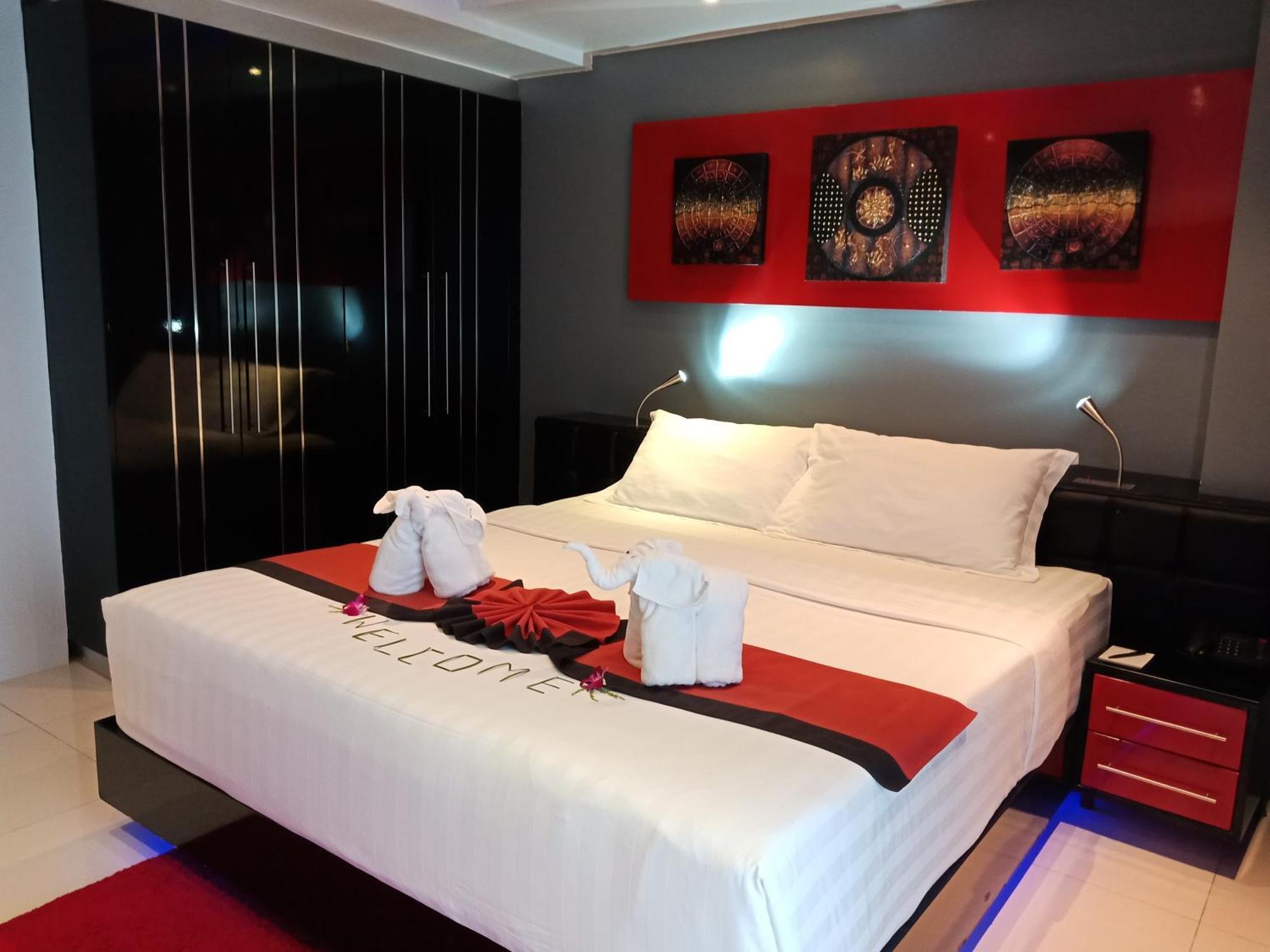 Junior Suite,1274302168:JPEG