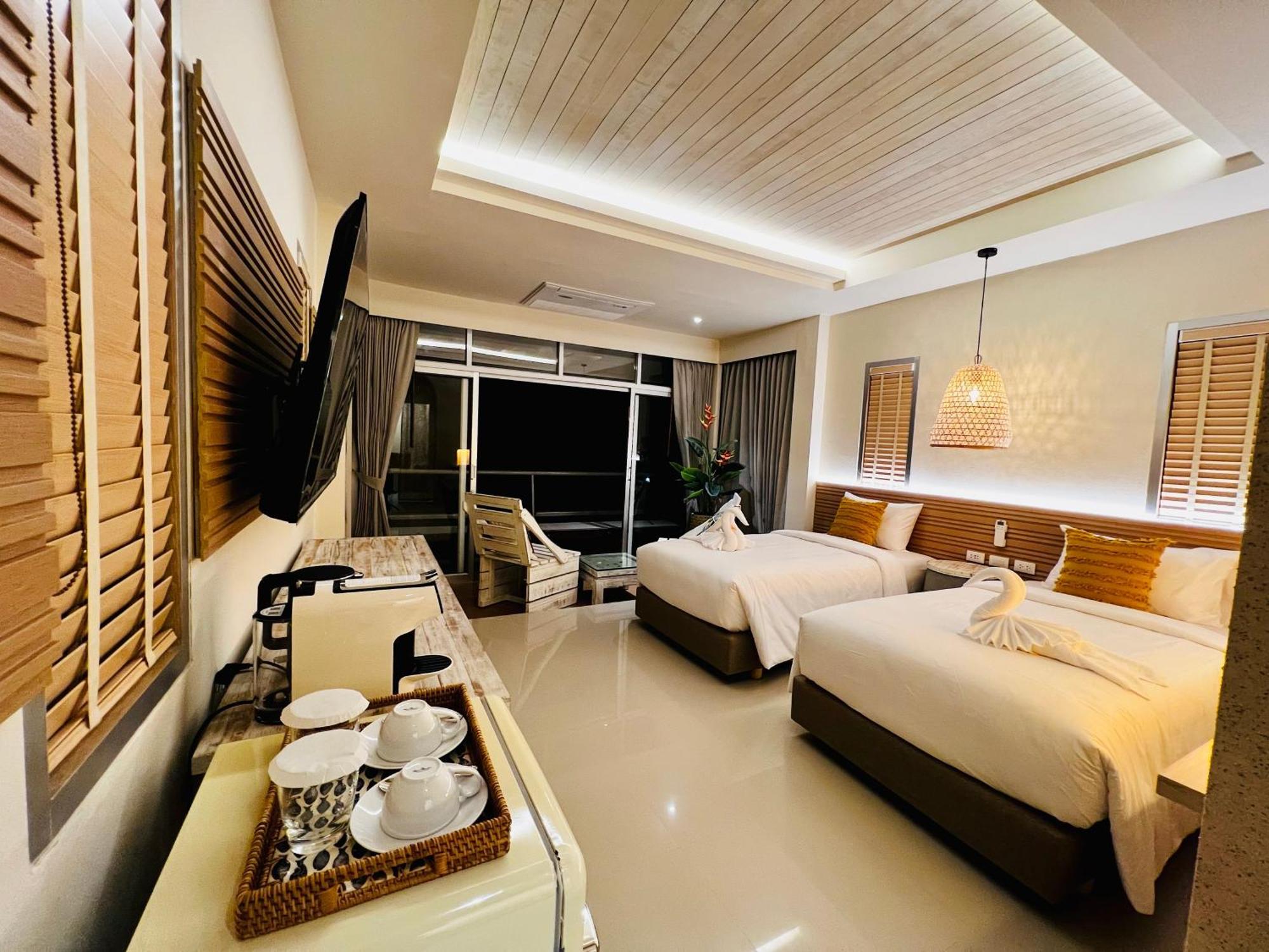 Deluxe Twin Room