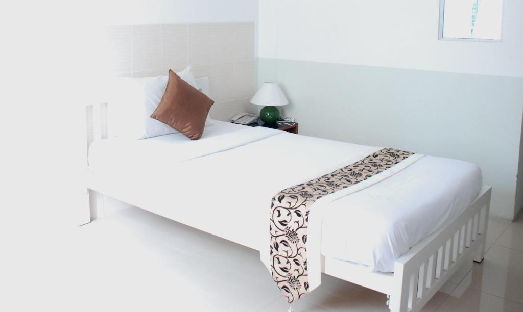 Economy Single Room